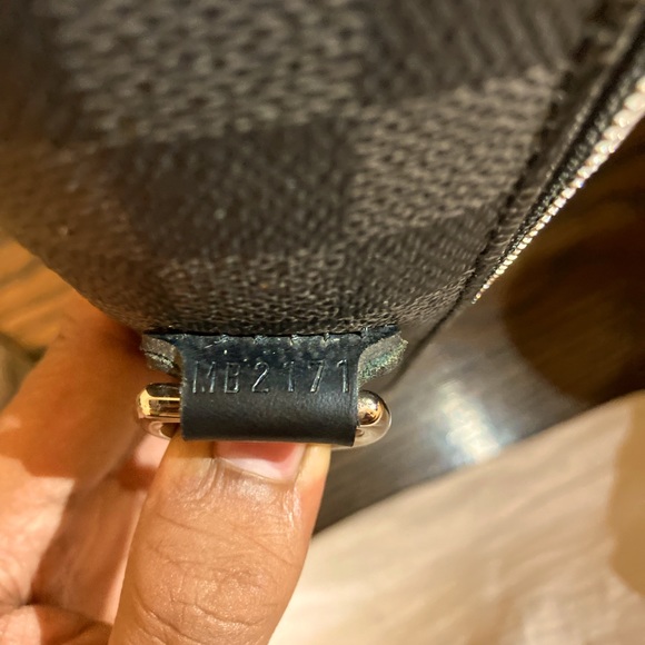 Louis Vuitton STEEVE Briefcase Graphite - Picture 16 of 16